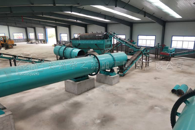 遼寧圓盤有機肥設備生產(chǎn)線安裝現(xiàn)場