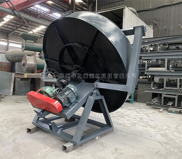 圓盤造粒機.jpg 圓盤造粒機.jpg